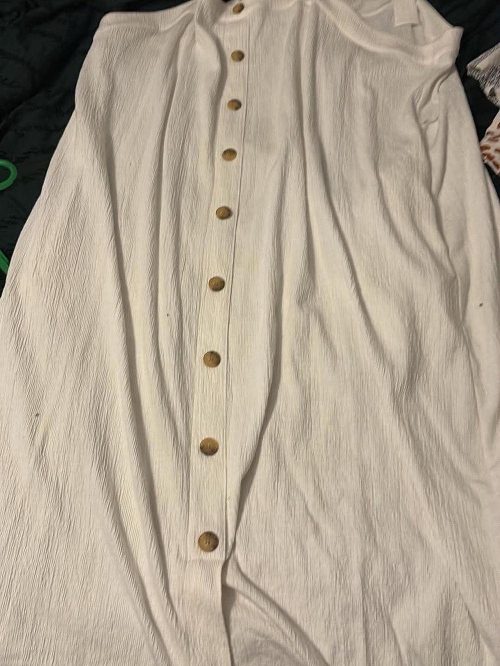 Men's White Button-Front Shirt - Classic Casual